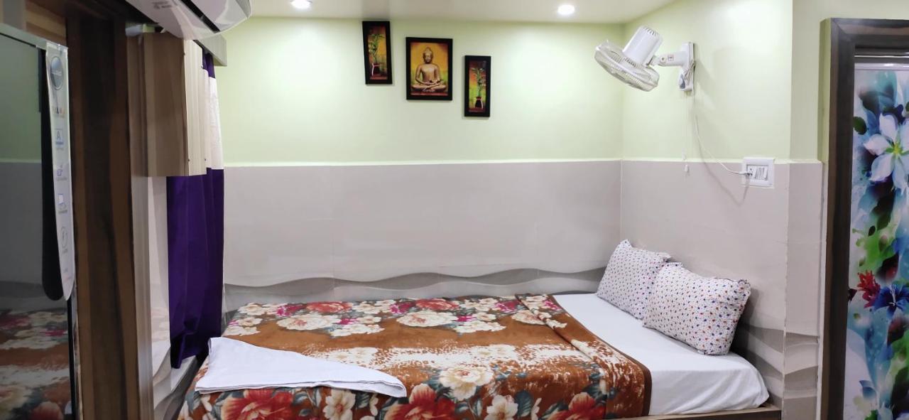 Ln Beach Homestay 普里 外观 照片